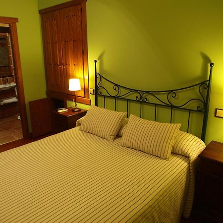 Hostal El Cerro - Only Adults Pedro Bernardo Bagian luar foto