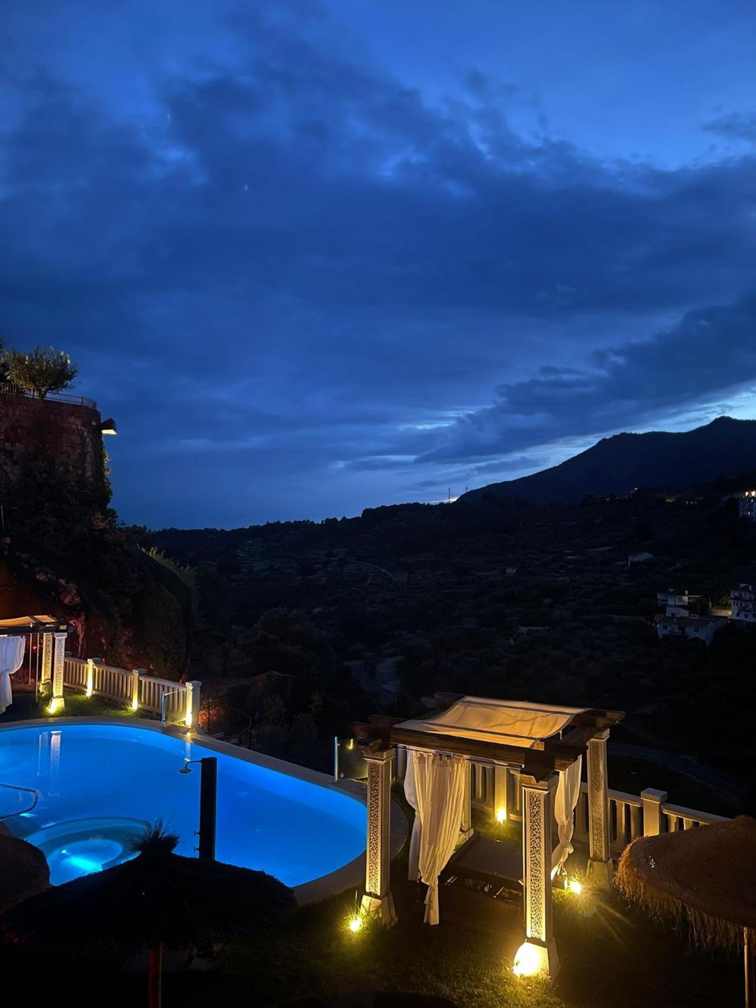 Hostal El Cerro - Only Adults Pedro Bernardo Bagian luar foto